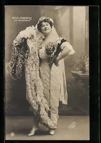 AK Operette Ein Walzertraum, Schauspielerin Mizzi Zwerenz