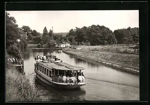 AK Lenz /Malchow, Boot an der Anlegestelle der Weissen Flotte