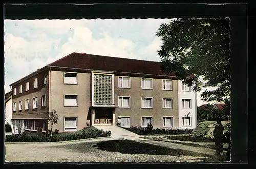 AK Bad Oeynhausen, Kuranstalt Berolina, Bismarckstrasse 26, VW-Käfer