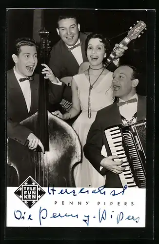 AK Musiker Penny Pipers mit Instrumenten