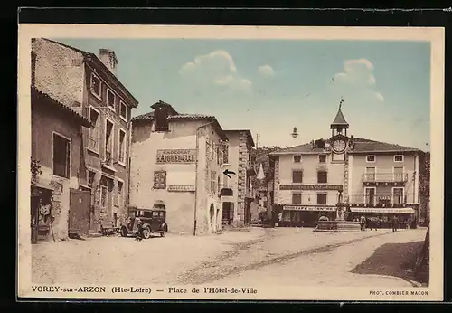 AK Vorey-sur-Arzon, Place de l`Hotel-de-Ville