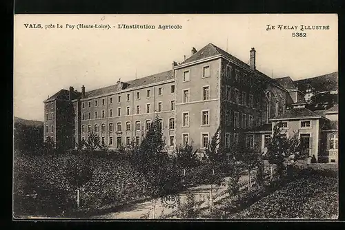 AK Vals, L`Institution Agricole