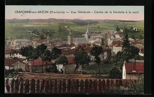 AK Craponne-sur-Arzon, Vue Gènèrale-Centre de la Dentelle à la main