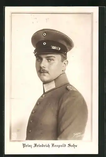 AK Sohn des Prinzen Friedrich Leopold von Preussen in Uniform