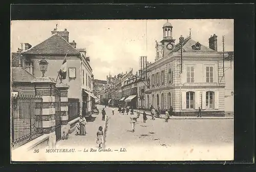 AK Montereau, La Rue Grande
