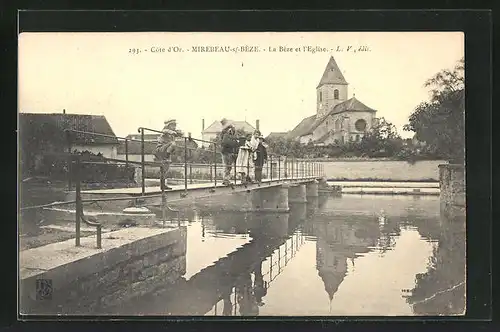 AK Mirebeau-sur-Beze, la Beze et l'Eglise