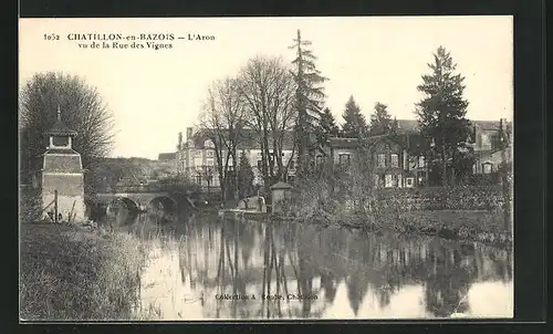 AK Cahtillonsur-Bazois, L`Aron vu de a Rue des Vignes, Flusspartie