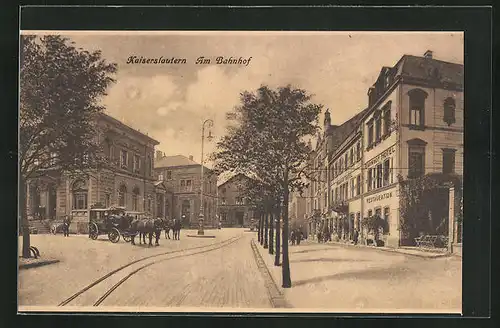AK Kaiserslautern, Partie am Bahnhof mit Bahnhof Hotel