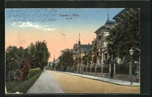 AK Landau / Pfalz, Abendstimmung in der Strasse An 44