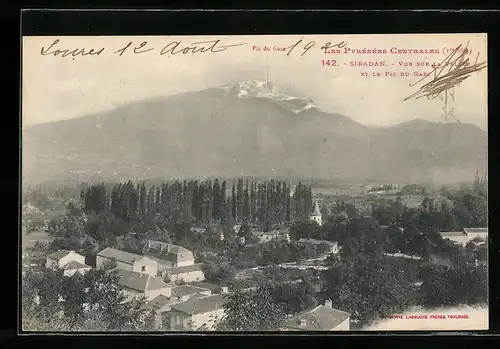 AK Siradan, Vue sur la Vallee et le Pic du Gars