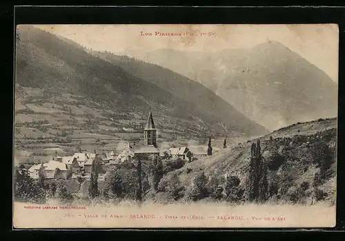 AK Salardu, Vue de L`Est