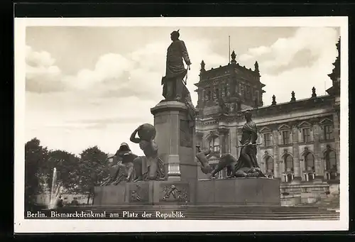 AK Berlin, Bismarckdenkmal am Platz der Republik