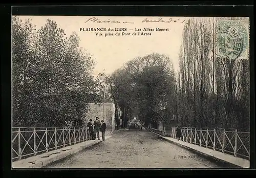 AK Plaisance-du-Gers, Les Allées Bonnet, Vue prise du Pont de l'Arros