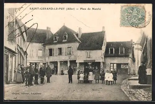 AK Saint-Gerand-le-Puy, Place du Marché