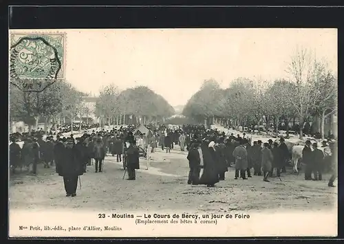 AK Moulins, Le Cours de Bercy, un jour de Foire