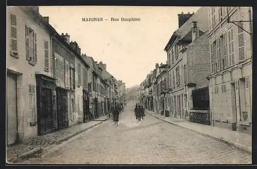 AK Marines, Rue Dauphine