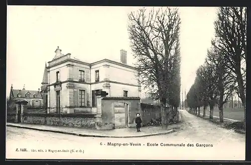 AK Magny-en-Vexin, Ecole Communale des Garcons