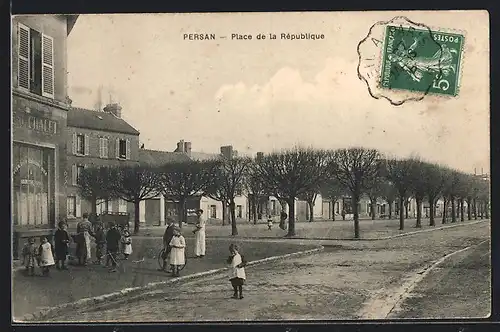 AK Persan, Place de la Republique