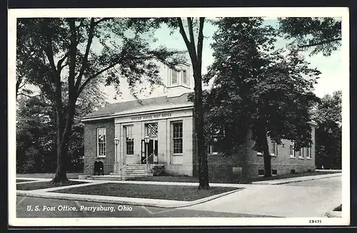 AK Perrysburg, OH, US Post Office