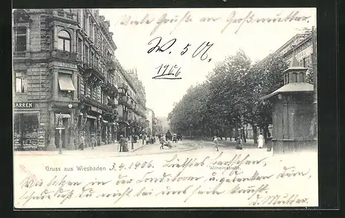 AK Wiesbaden, Wilhelmstrasse mit Passanten