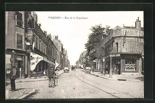 AK Vierzon, Rue de la Republique