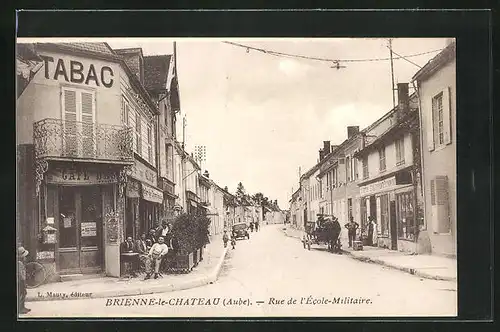 AK Brienne-le-Chateau, Rue de L'Ecole Militaire