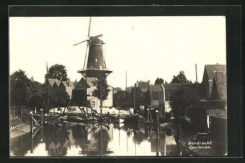 AK Dordrecht, Spuihaven mit Windmühle