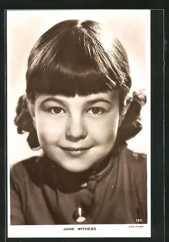 AK Schauspielerin Jane Withers als Kinderstar in die Kamera schauend