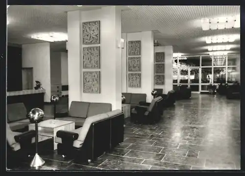 AK Finsterbergen /Th., FDGB-Erholungsheim Wilhelm Pieck, Empfangshalle