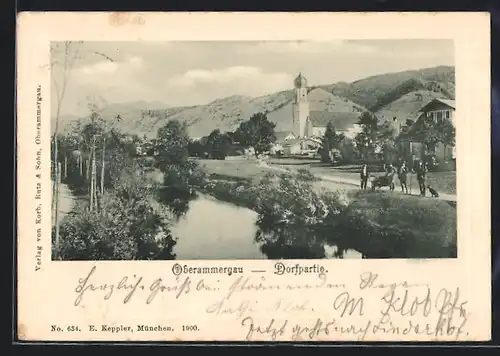 AK Oberammergau, Dorfpartie mit Kirche