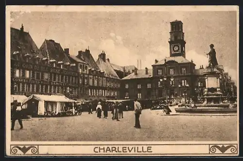 AK Charleville, Marktplatz mit Marktbetrieb