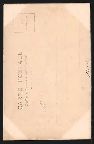 AK Fotomontage, Frauenportrait durch zerrissene Zeitung L`Énigme