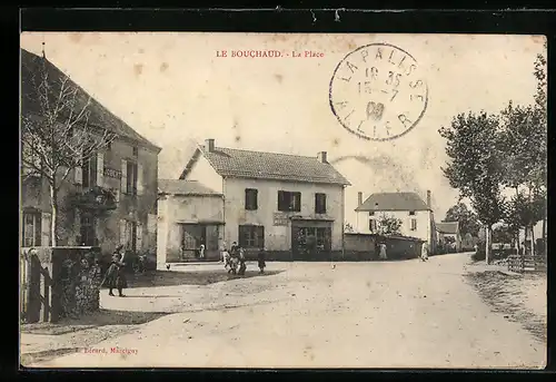 AK Le Bouchaud, La Place