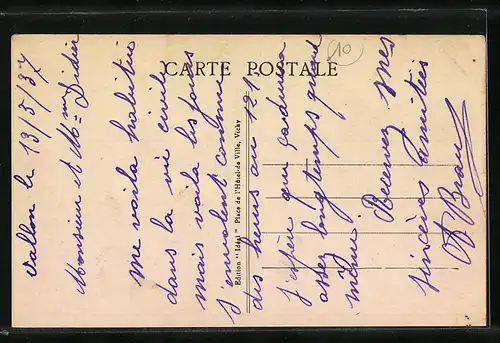 AK Vallon-en-Sully, Château de Frémont, La Soupe