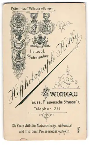 Fotografie Hofphotograph Kolby, Zwickau, äuss. Plauensche Str. 17, Kgl. Wappen Sachsen mit Medaillen