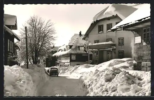 AK Höchenschwand /Schwarzw., Strassenpartie im Winter