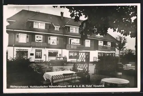 AK Höchenschwand /Schwarzw., Hotel Alpenblick, Gartenansicht