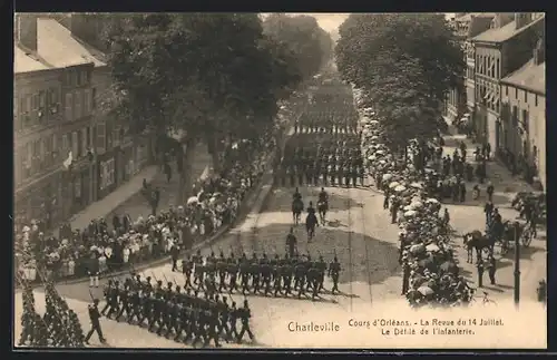 AK Charleville, Cours d`Orléans, La Revue du 14 Juillet