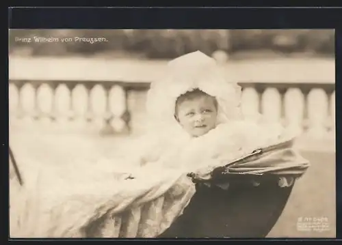 AK Prinz Wilhelm von Preussen im Kinderwagen