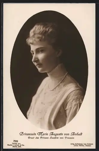 AK Prinzessin Marie Auguste von Anhalt mit Perlenkette