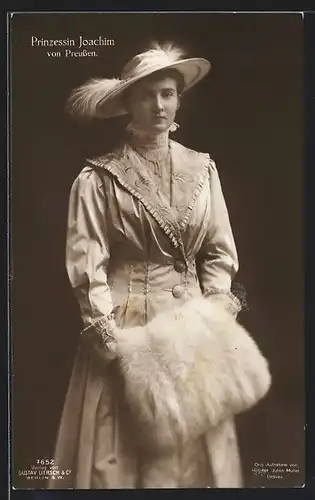 AK Prinzessin Joachim von Preussen mit Muff