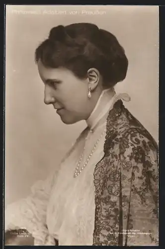 AK Prinzessin Adalbert von Preussen mit Perlenkette und Ohrringe