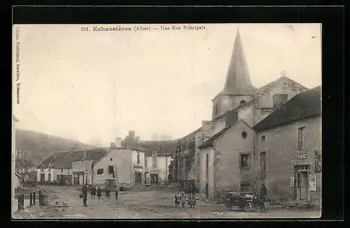 AK Echassières, Une Rue Principale