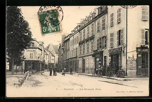 AK Gannat, La Grande Rue