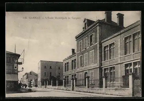 AK Gannat, L`Ecole Municipale de Garcons
