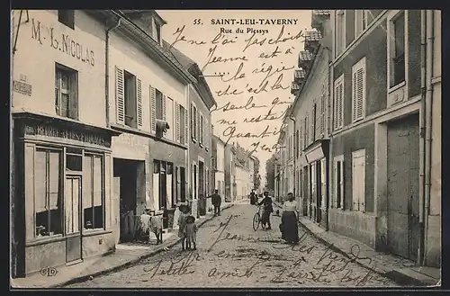 AK Saint-Leu-Taverny, Rue de Plessys, Motiv aus dem Ort