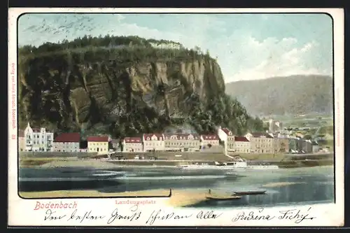 AK Tetschen-Bodenbach / Decin, Ladungsplatz, Ortsansicht, Panorama, Berg, Boot auf dem Fluss