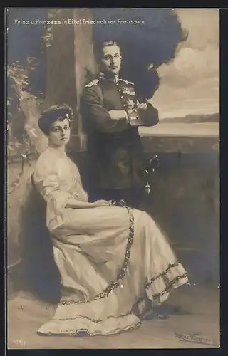 AK Prinz Eitel Friedrich von Preussen in Uniform mit Gemahlin