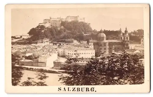 Fotografie F. Grainer, Reichenhall, Ansicht Salzburg, Blick über die Stadt nach der Burg, Klosterkirche