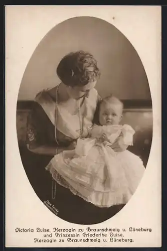 AK Victoria Louise Herzogin von Braunschweig u. Lüneburg und Prinzessin Friederike Luise